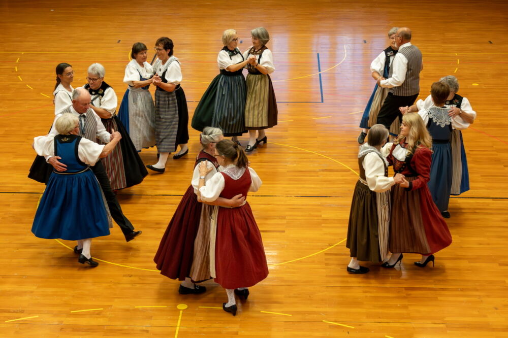 Urs Zimmermann DSC03188 Enhanced NR